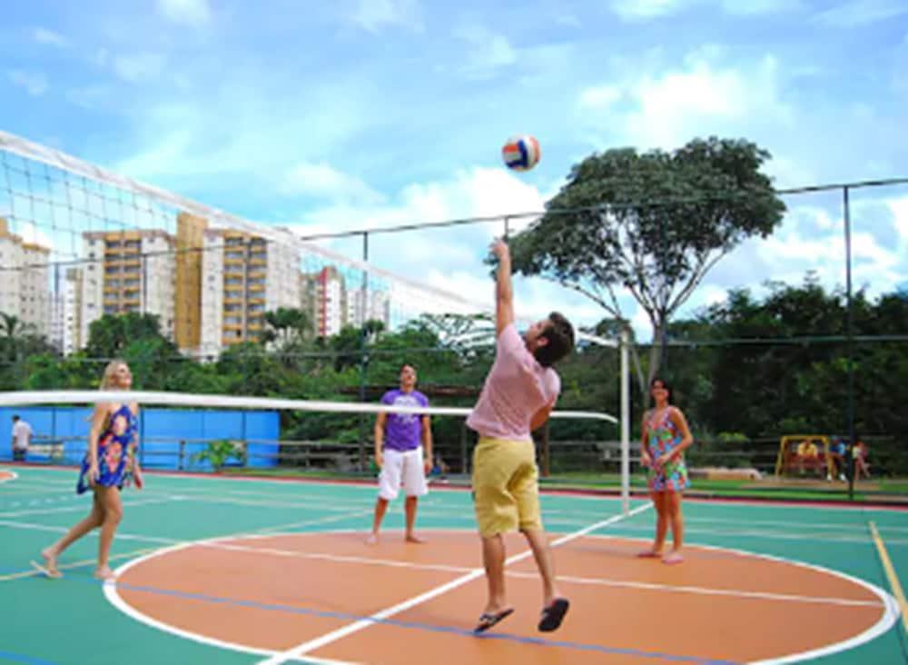 Golden Dolphin Grand Resort 3*
